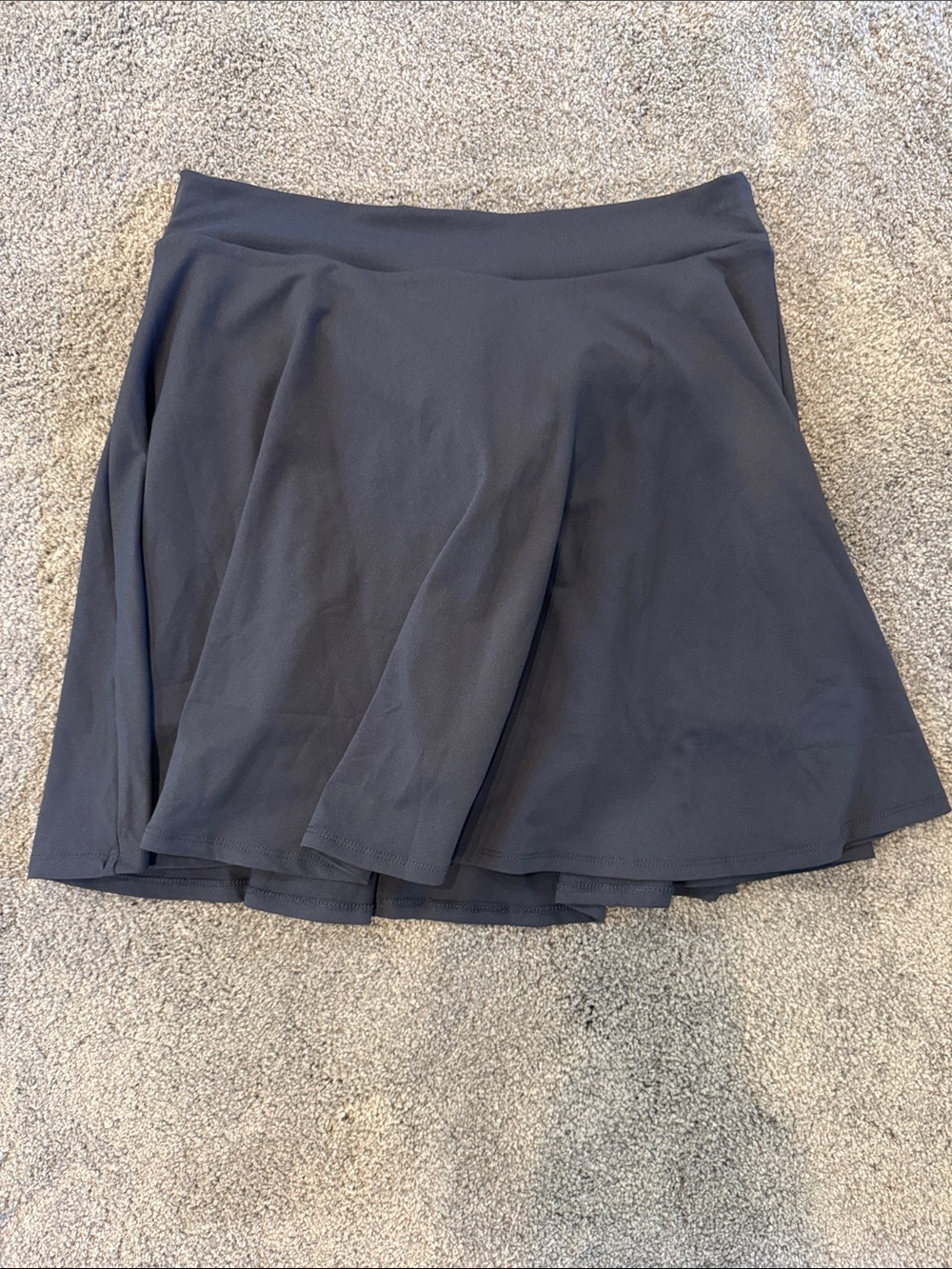 Fabletics Blue Circle Skirt w/ built in shorts- NWT